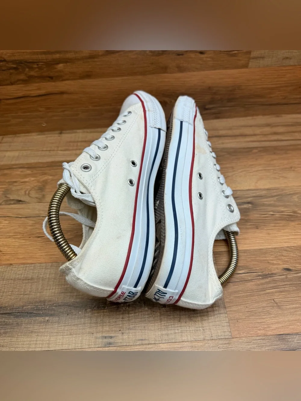 Converse size Women 11 White Low Top Canvas Sneakers with Red Trim - Picture 6 of 8